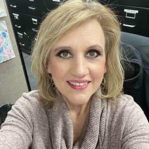 Meet your Posher, Sheila